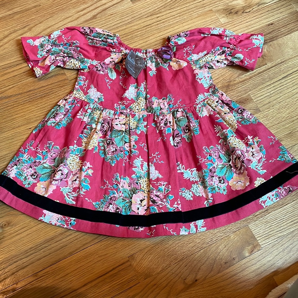 NWT- Matilda Jane top- red floral with velvet-spectacular top!!